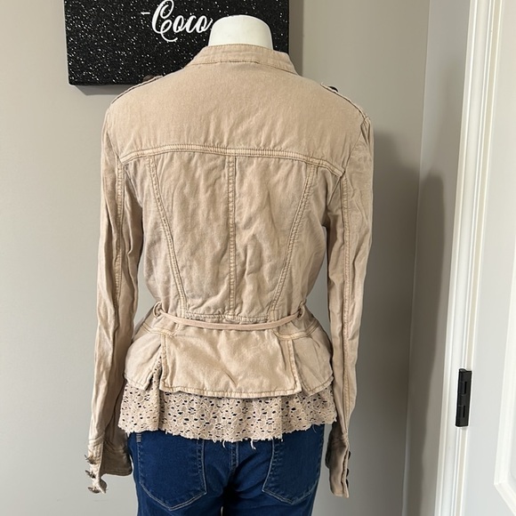 Free People Emilia Jacket Tan Linen Military Lace Hem Button Front Sz XS - Picture 12 of 12